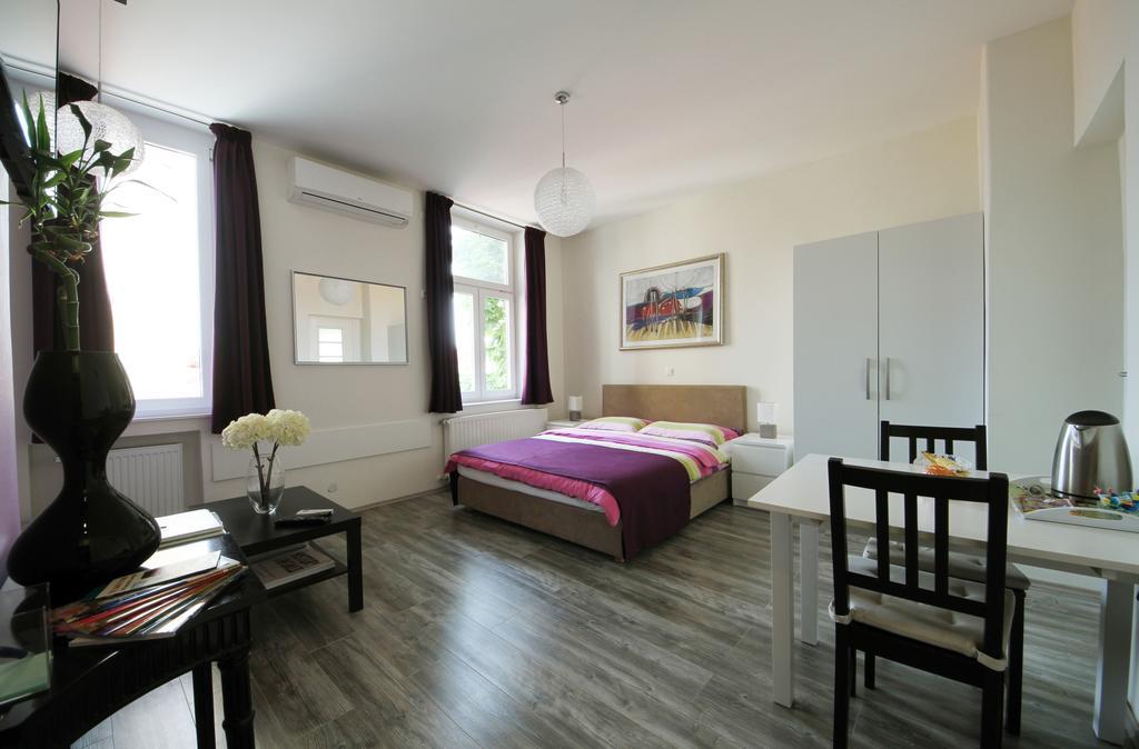 Studio Dolac Centar Загреб Экстерьер фото